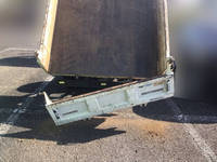 三菱ふそうキャンターダンプ小型（2t・3t）[写真15]