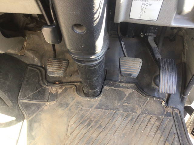 三菱ふそうキャンターダンプ小型（2t・3t）[写真33]