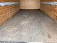 いすゞエルフアルミバン小型（2t・3t）[写真12]