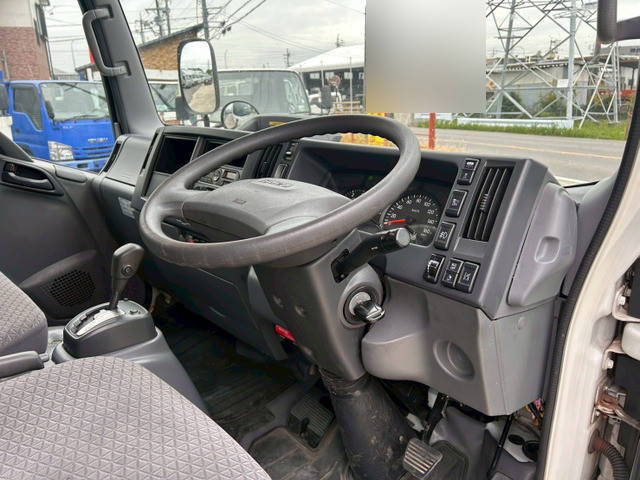 いすゞエルフアルミバン小型（2t・3t）[写真12]