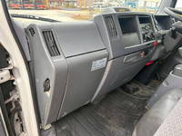 いすゞエルフアルミバン小型（2t・3t）[写真18]