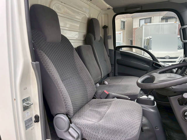 いすゞエルフアルミバン小型（2t・3t）[写真19]