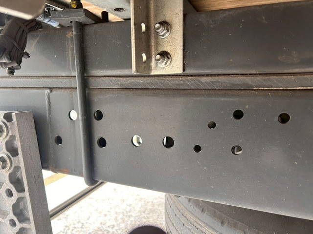 いすゞエルフアルミバン小型（2t・3t）[写真35]