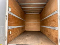 いすゞエルフアルミバン小型（2t・3t）[写真10]