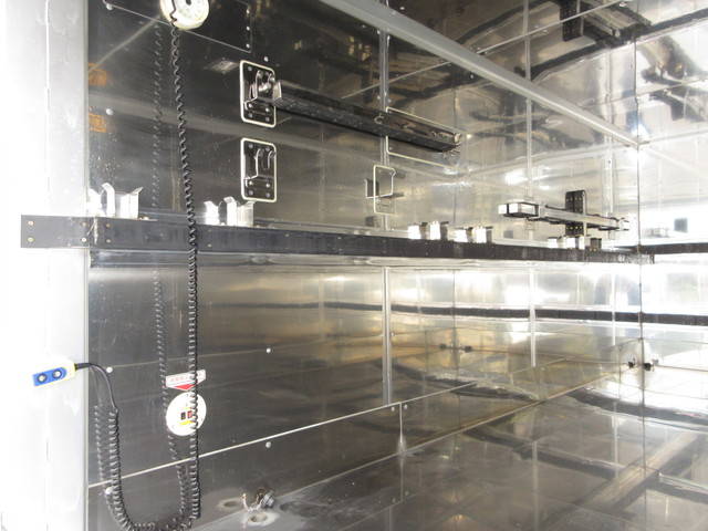 日野デュトロアルミバン小型（2t・3t）[写真10]