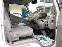 日野デュトロアルミバン小型（2t・3t）[写真20]