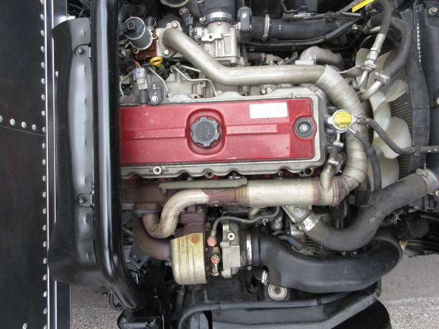 日野デュトロアルミバン小型（2t・3t）[写真33]