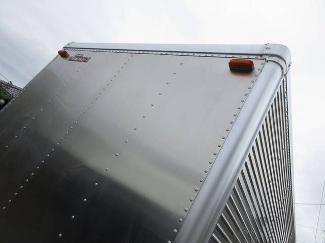 日野デュトロアルミバン小型（2t・3t）[写真36]
