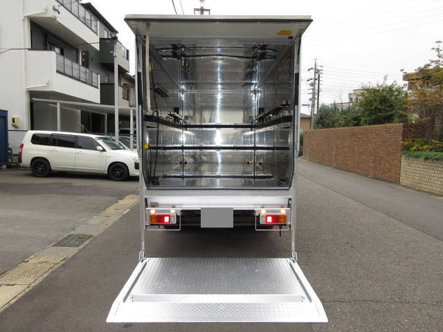 日野デュトロアルミバン小型（2t・3t）[写真08]