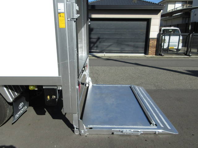 トヨタその他の車種パネルバン小型（2t・3t）[写真13]