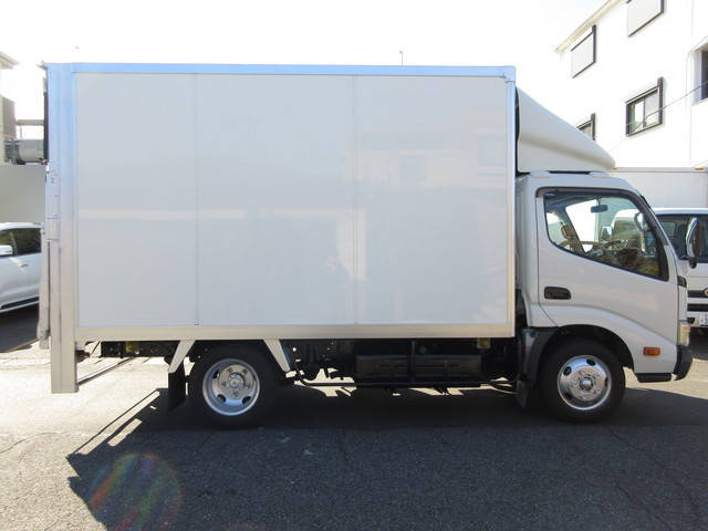 トヨタその他の車種パネルバン小型（2t・3t）[写真06]