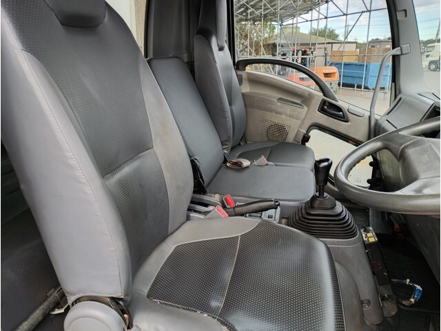 いすゞフォワードダンプ中型（4t）[写真22]