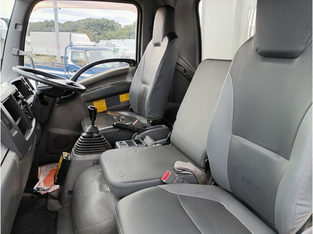 いすゞフォワードダンプ中型（4t）[写真23]