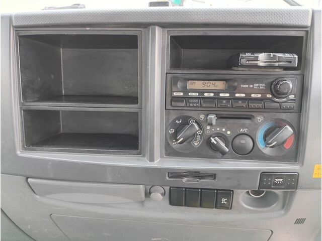 いすゞフォワードダンプ中型（4t）[写真26]