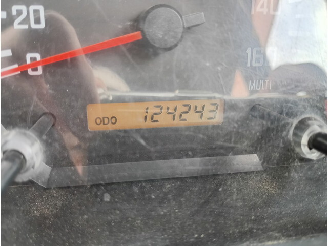 いすゞフォワードダンプ中型（4t）[写真28]