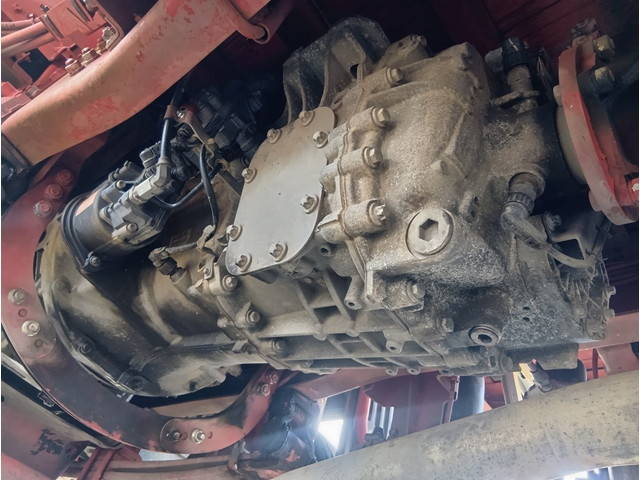 三菱ふそうスーパーグレートアルミブロック大型（10t）[写真19]