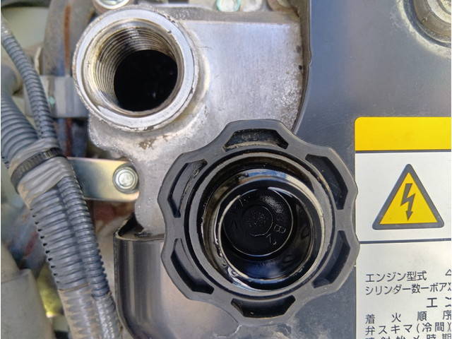 いすゞフォワードダンプ中型（4t）[写真11]