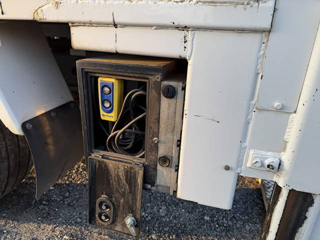 日産アトラスダブルキャブ（Wキャブ）小型（2t・3t）[写真10]