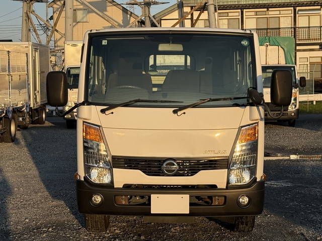 日産アトラスダブルキャブ（Wキャブ）小型（2t・3t）[写真03]