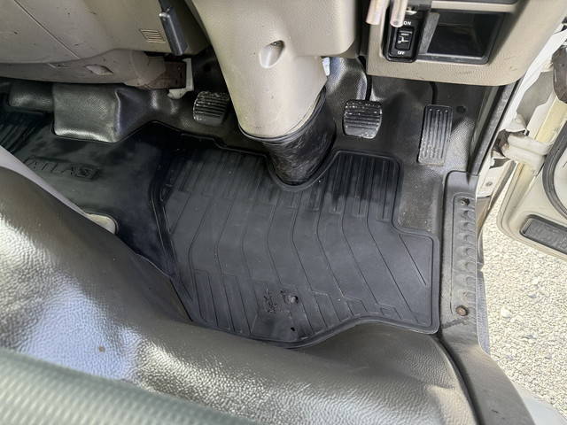 日産アトラスダブルキャブ（Wキャブ）小型（2t・3t）[写真31]