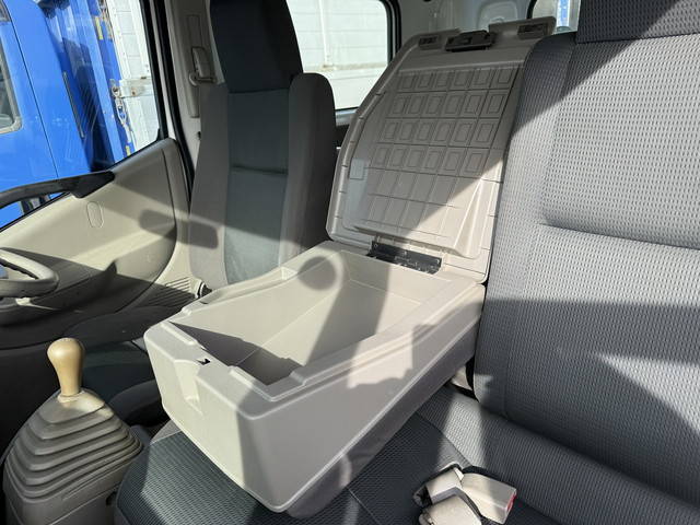 日産アトラスダブルキャブ（Wキャブ）小型（2t・3t）[写真35]