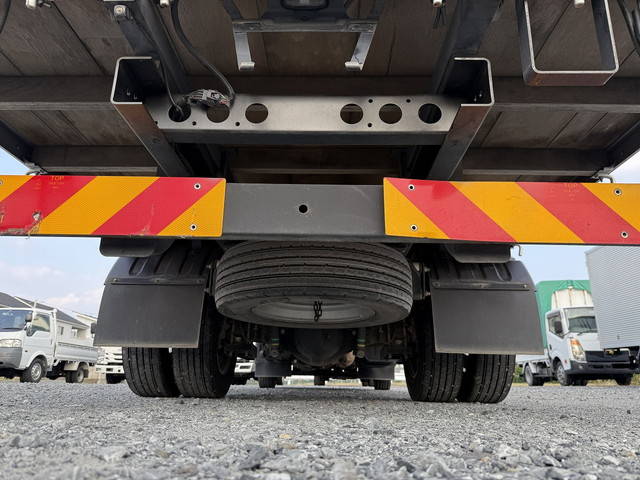 日野デュトロ幌ウイング小型（2t・3t）[写真17]