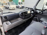 日野デュトロ幌ウイング小型（2t・3t）[写真34]