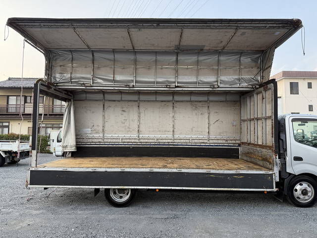 日野デュトロ幌ウイング小型（2t・3t）[写真05]
