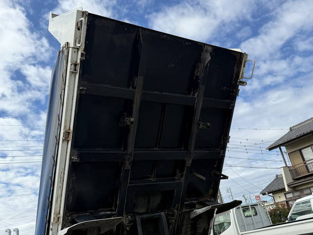 日野デュトロダンプ小型（2t・3t）[写真15]