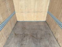 三菱ふそうキャンターアルミバン小型（2t・3t）[写真19]