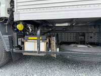 三菱ふそうキャンターアルミバン小型（2t・3t）[写真25]