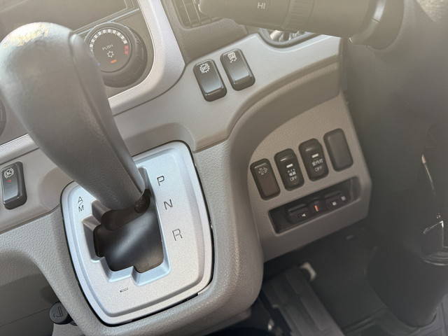 三菱ふそうキャンターアルミバン小型（2t・3t）[写真33]