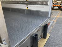 日野デュトロ冷凍車（冷蔵車）小型（2t・3t）[写真13]