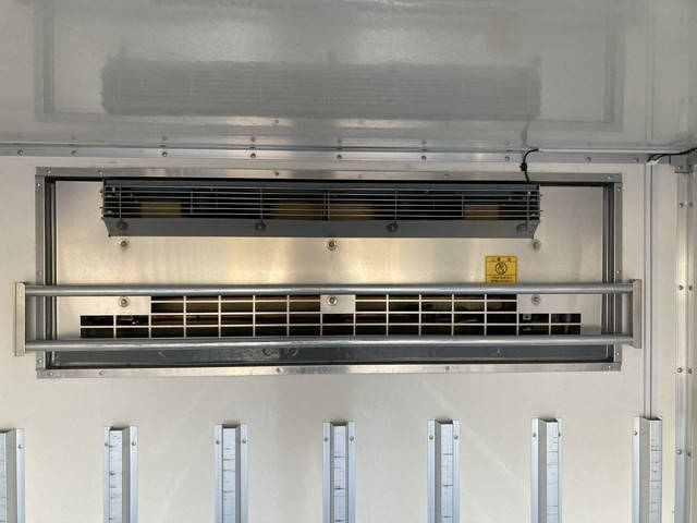 日野デュトロ冷凍車（冷蔵車）小型（2t・3t）[写真17]