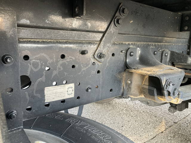 日野デュトロ冷凍車（冷蔵車）小型（2t・3t）[写真24]