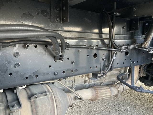 日野デュトロ冷凍車（冷蔵車）小型（2t・3t）[写真25]