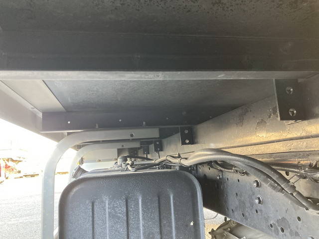 日野デュトロ冷凍車（冷蔵車）小型（2t・3t）[写真26]