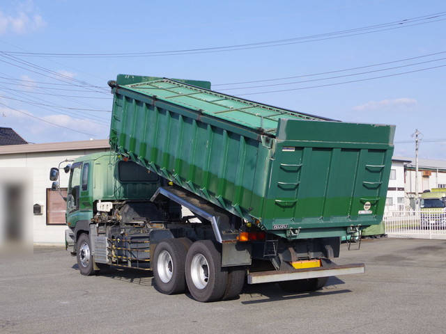いすゞギガ深ダンプ（土砂禁ダンプ）大型（10t）[写真02]