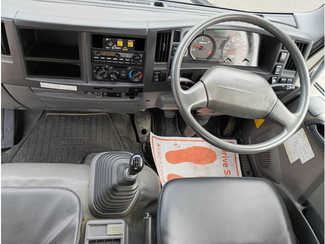 いすゞフォワードダンプ中型（4t）[写真23]