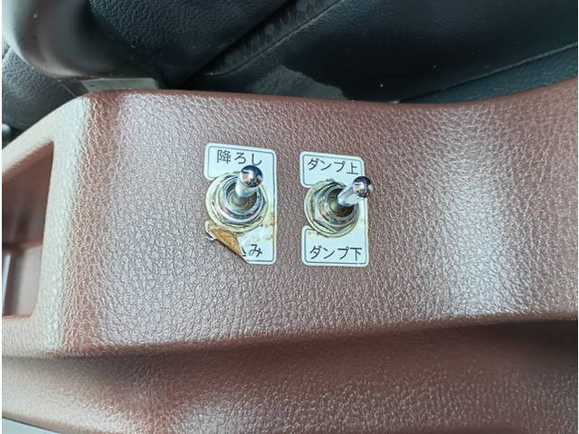 日野レンジャーコンテナ専用車中型（4t）[写真27]