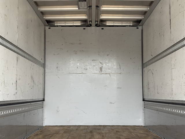 三菱ふそうファイターアルミウイング中型（4t）[写真14]