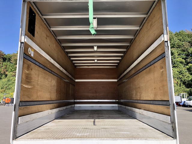 日野レンジャーアルミバン中型（4t）[写真13]