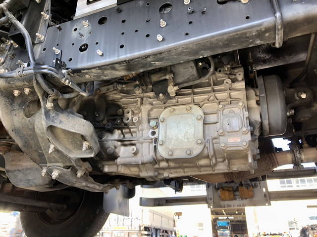 日野レンジャーアルミバン中型（4t）[写真19]