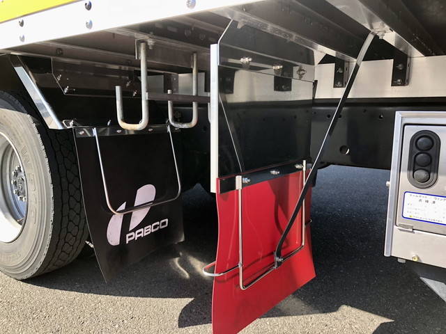 日野レンジャーアルミバン中型（4t）[写真25]