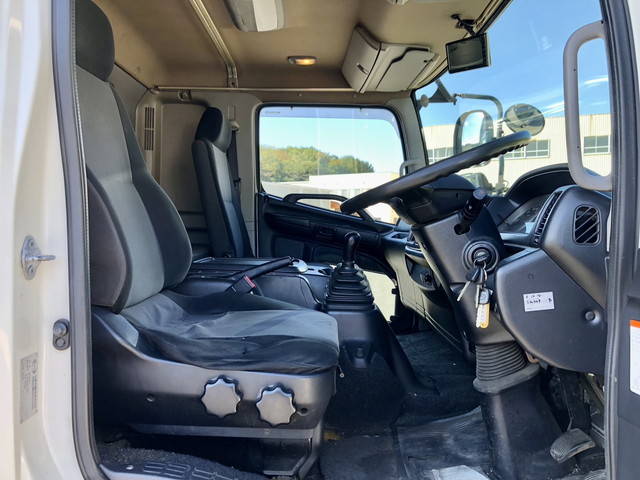 日野レンジャーアルミバン中型（4t）[写真28]