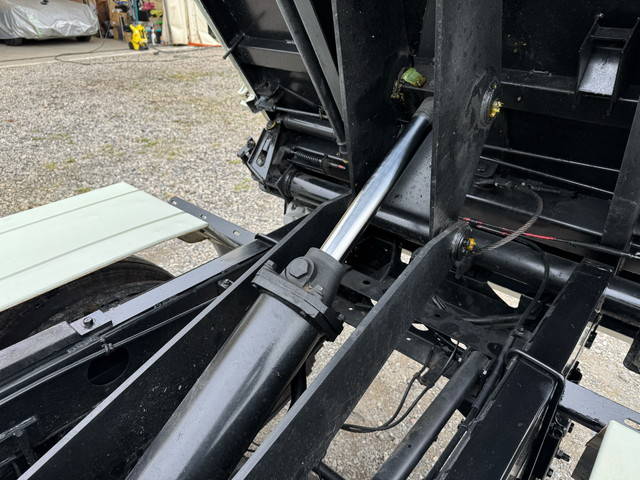 日野デュトロ三転ダンプ小型（2t・3t）[写真15]