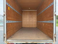 三菱ふそうキャンターアルミバン小型（2t・3t）[写真12]