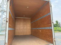 三菱ふそうキャンターアルミバン小型（2t・3t）[写真14]