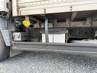 三菱ふそうキャンターアルミバン小型（2t・3t）[写真24]