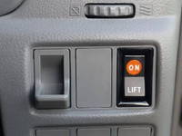 トヨタトヨエース平ボディ小型（2t・3t）[写真36]